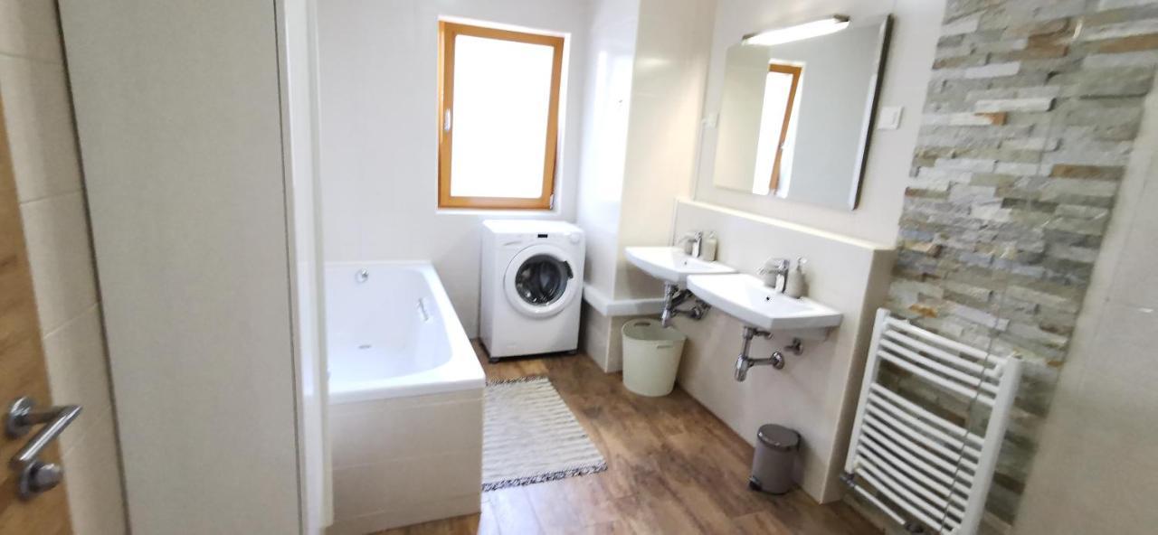Apartments Domovoj Medvode Dış mekan fotoğraf